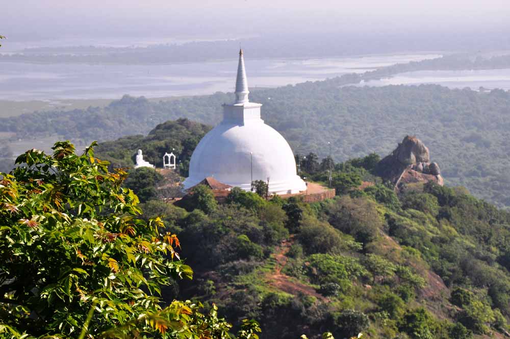 Maha Saya Stupa from the hilltop