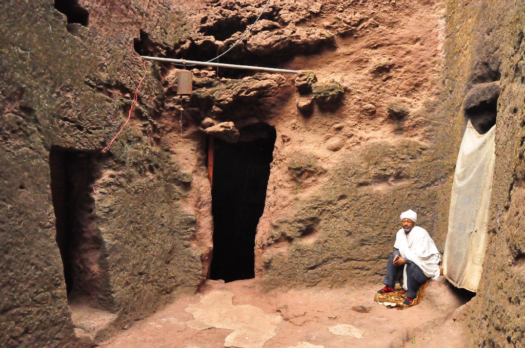 After Muslim conquests of the Holy Land prevented Christian pilgrimages to Jerusalem, an angel visited King Lalibela in a dream and decreed him to build a ‘New Jerusalem’ on African soil. It took hundreds of men, each paid with salt bars, 23 years and six months to excavate, based on Lalibela’s instructions from memories of his visit to Jerusalem as a youth. The legend goes that men worked by day, and angles worked by night.